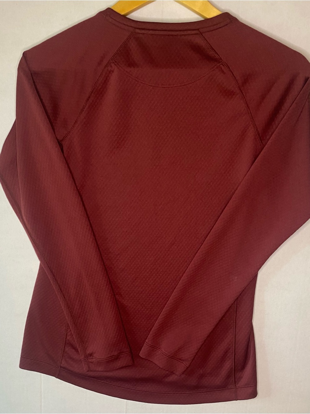 Patagonia Capilene Midweight Long Sleeve Base Layer Top Women Size S Burgundy